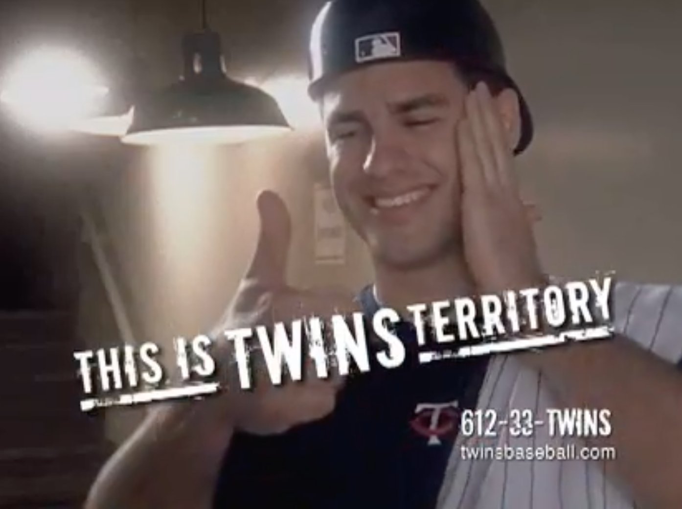 Watch Souvenir commercial